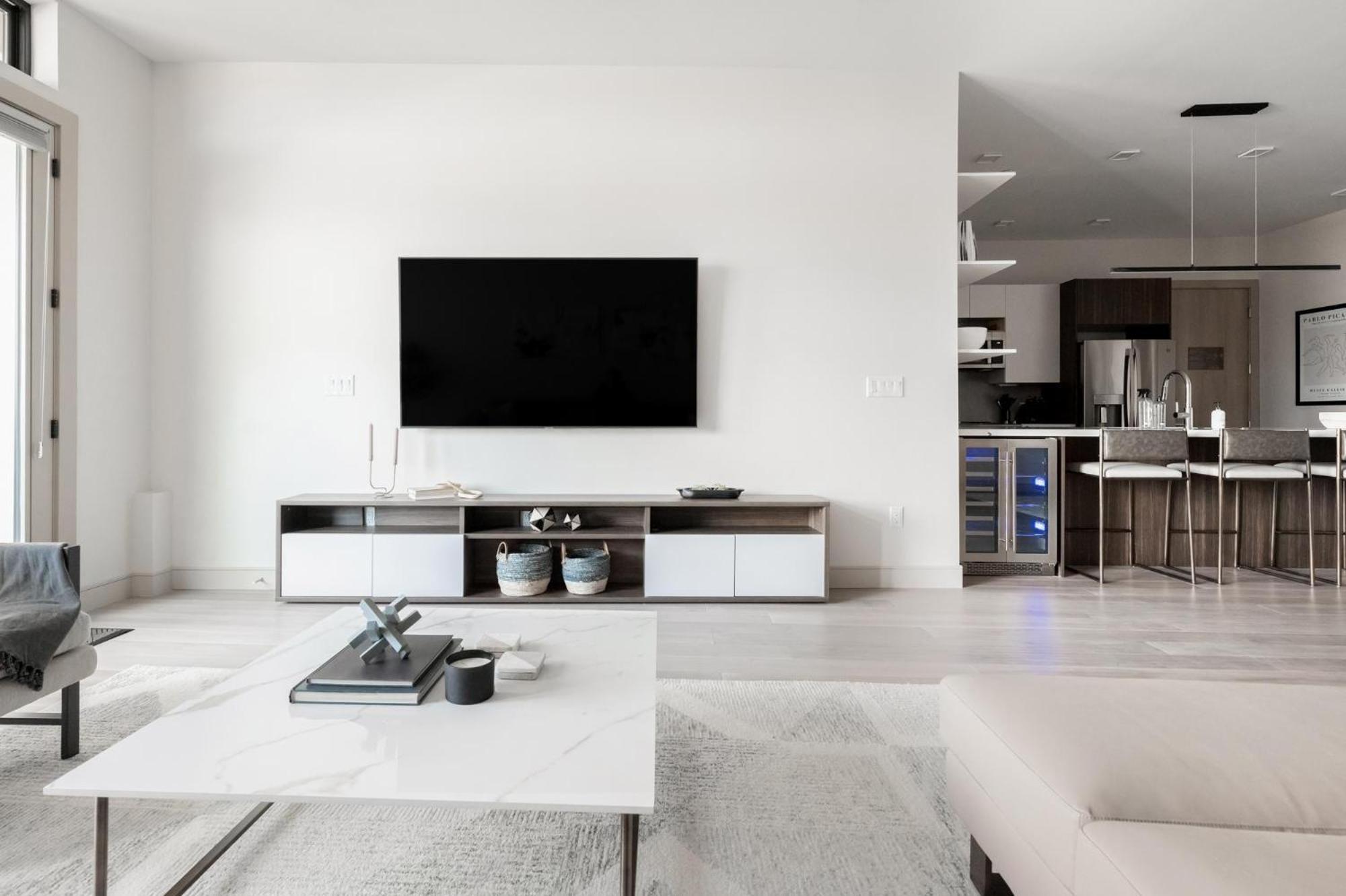 Gameday Oasis - Private Balcony - Jefferson Park - Tesoro Villa Denver Exterior photo